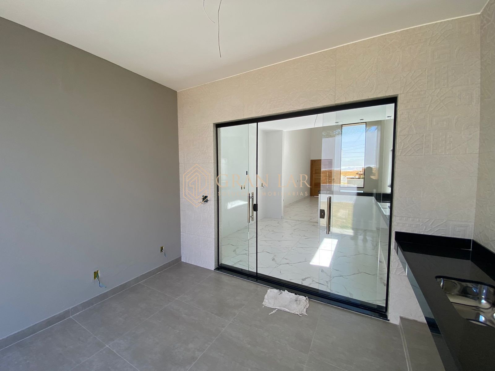 WhatsApp-Image-2026-04-06-at-11.15.39