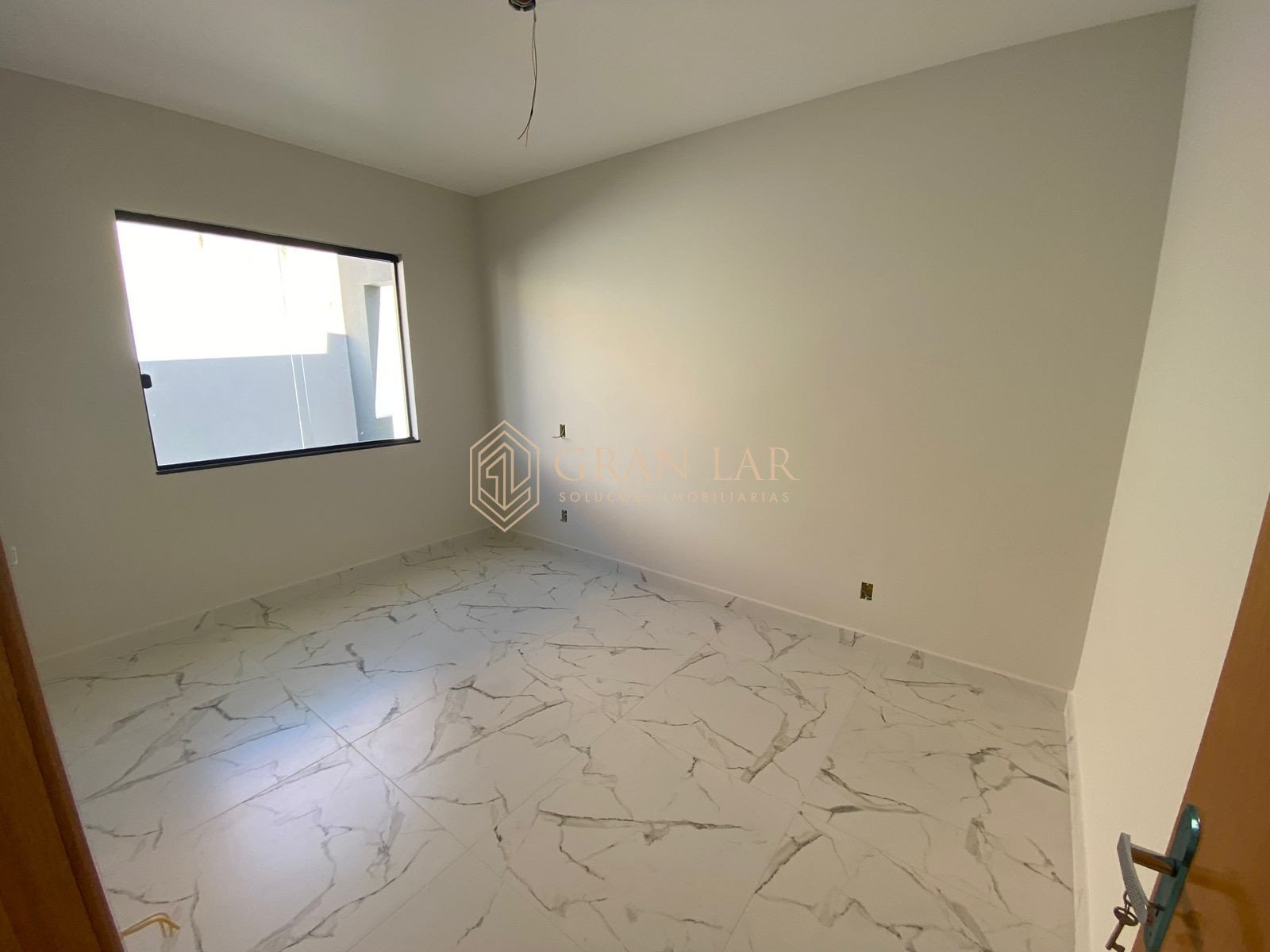 WhatsApp-Image-2026-04-06-at-11.15.41