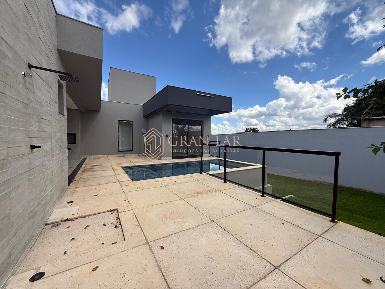 WhatsApp-Image-2026-04-13-at-18.24.24-3