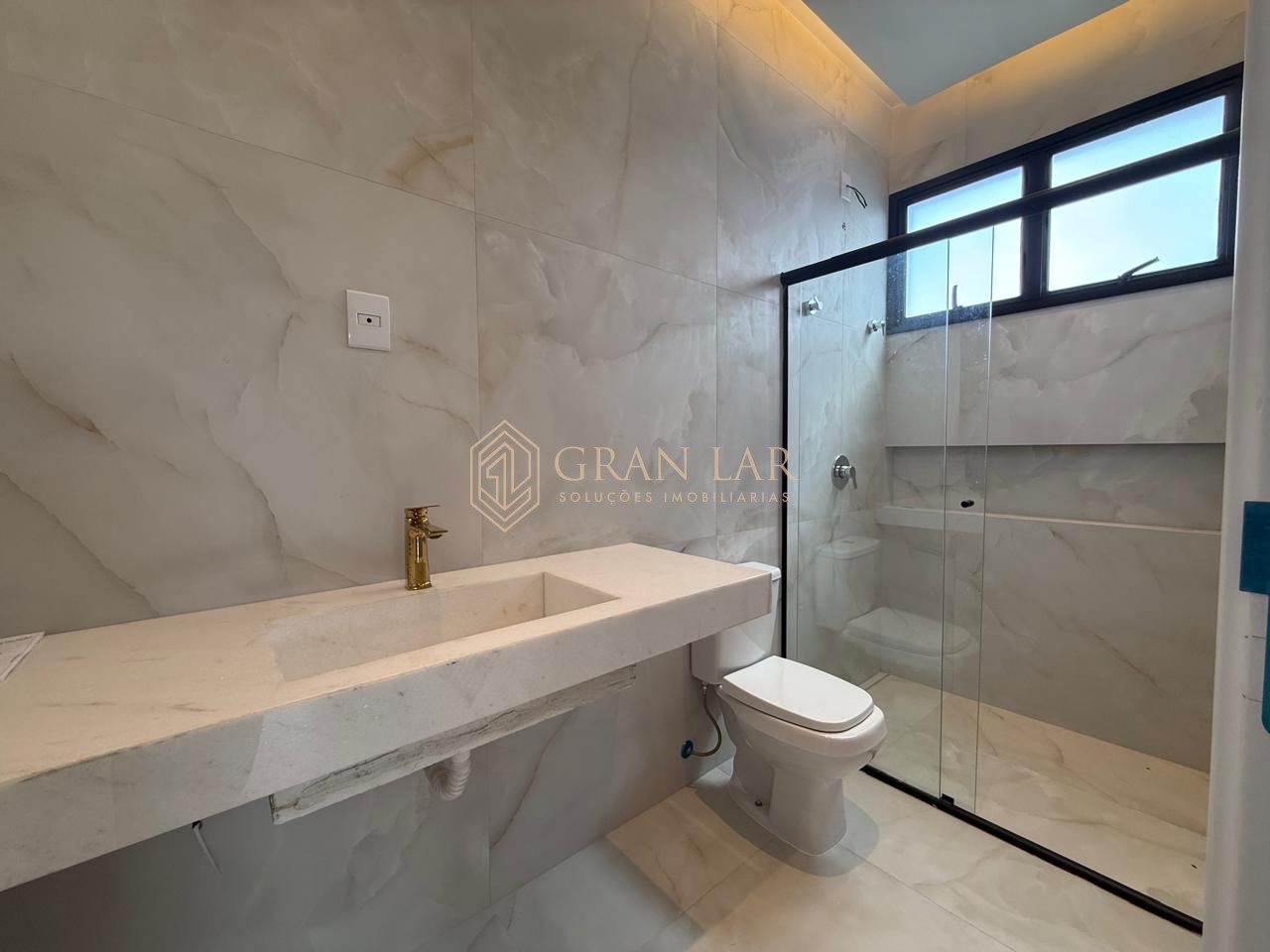 WhatsApp-Image-2026-04-13-at-18.24.25-11