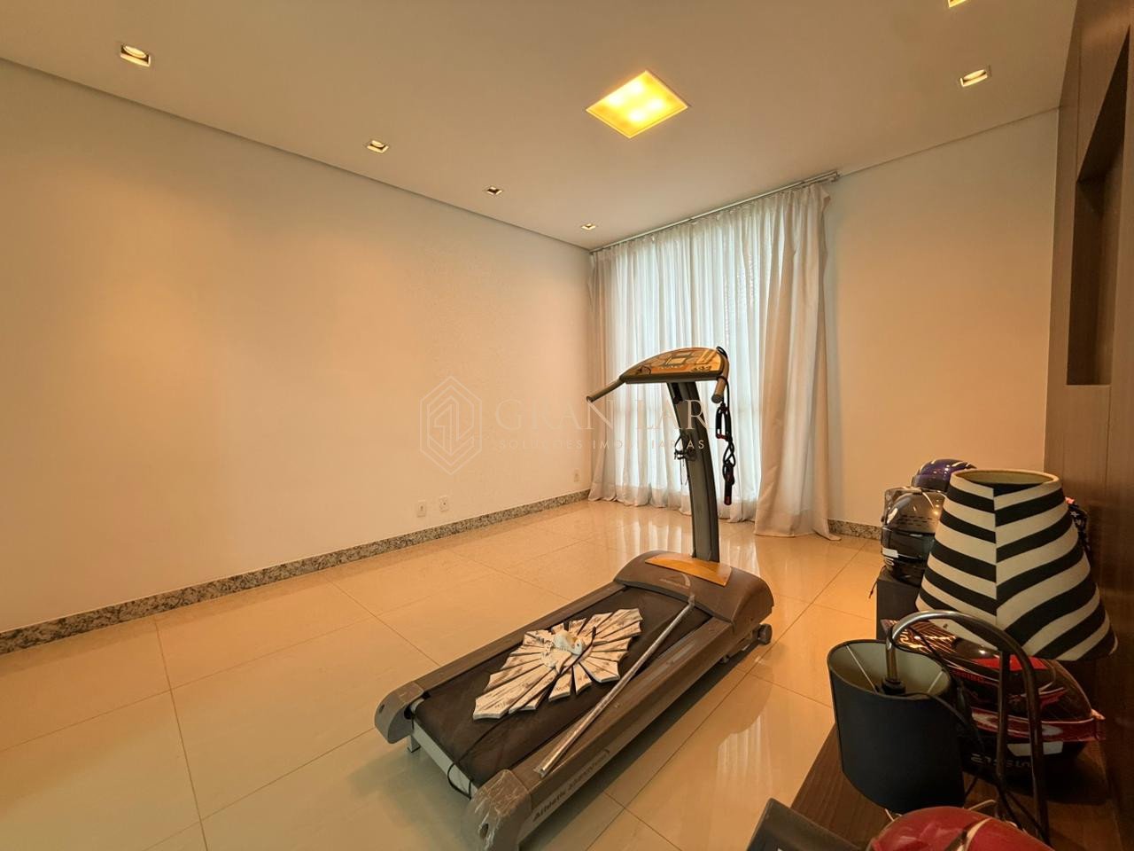 WhatsApp-Image-2026-03-20-at-21.35.45