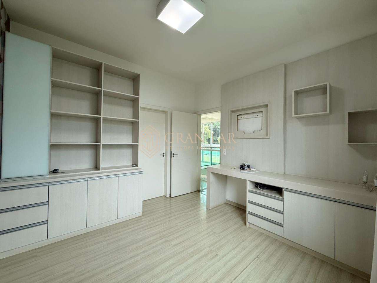 WhatsApp-Image-2026-03-20-at-21.35.46-2