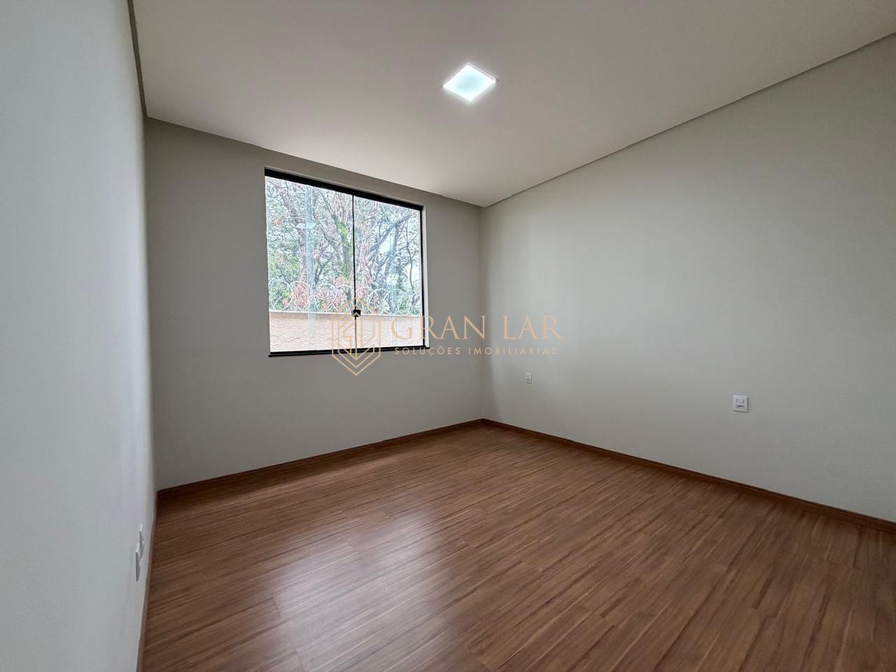 03502c32-8639-4d9b-99c6-123be1420592