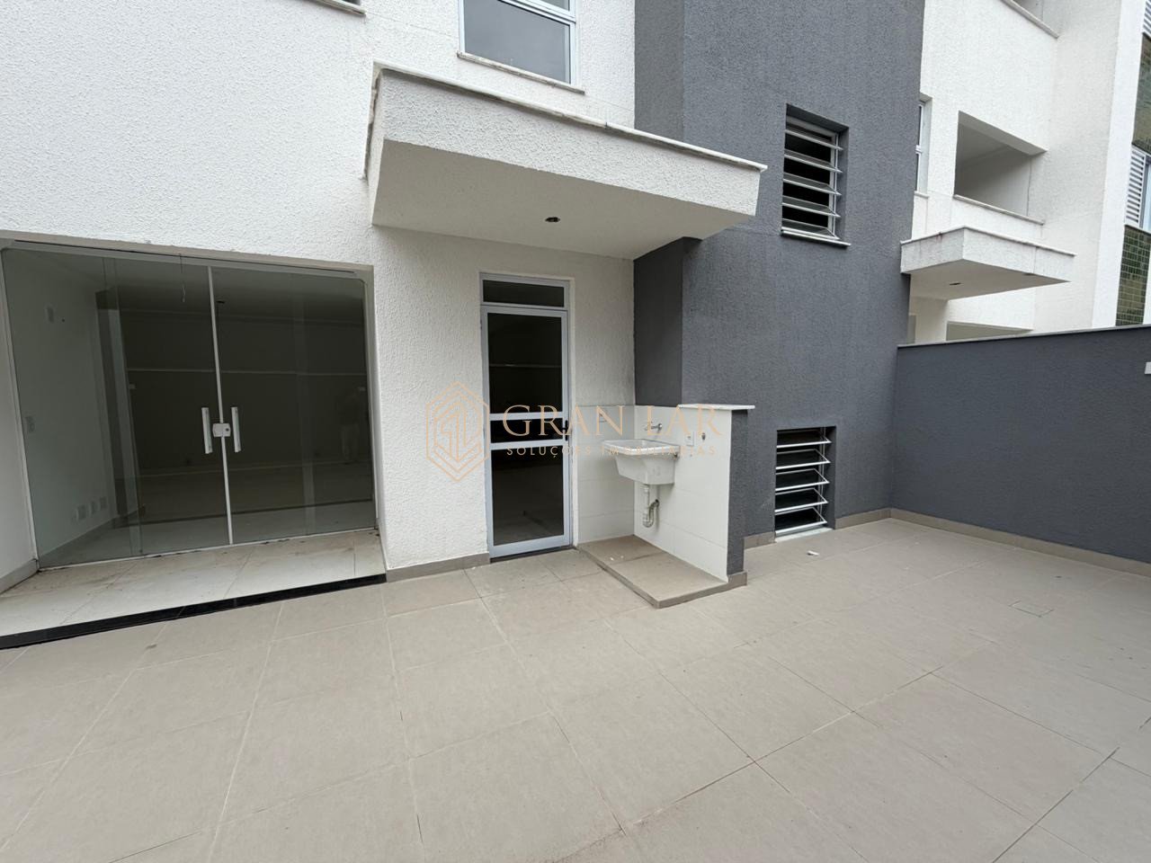 59b68107-c560-44e3-aa07-66c96d184925