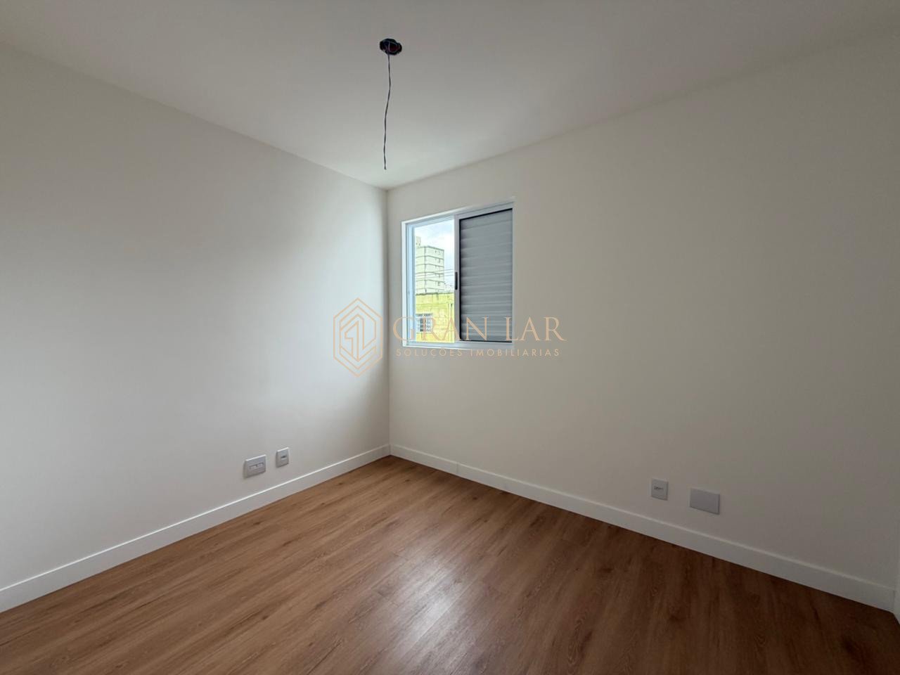 5ee82e59-b59e-4163-9a18-e118904abb5d