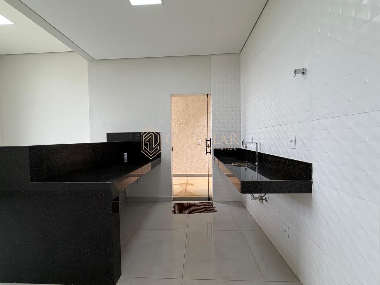 b44d86a8-8391-47bf-b850-27cdda5fdde5