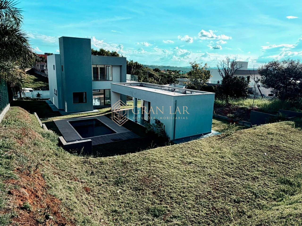 WhatsApp-Image-2026-03-17-at-17.52.27-2