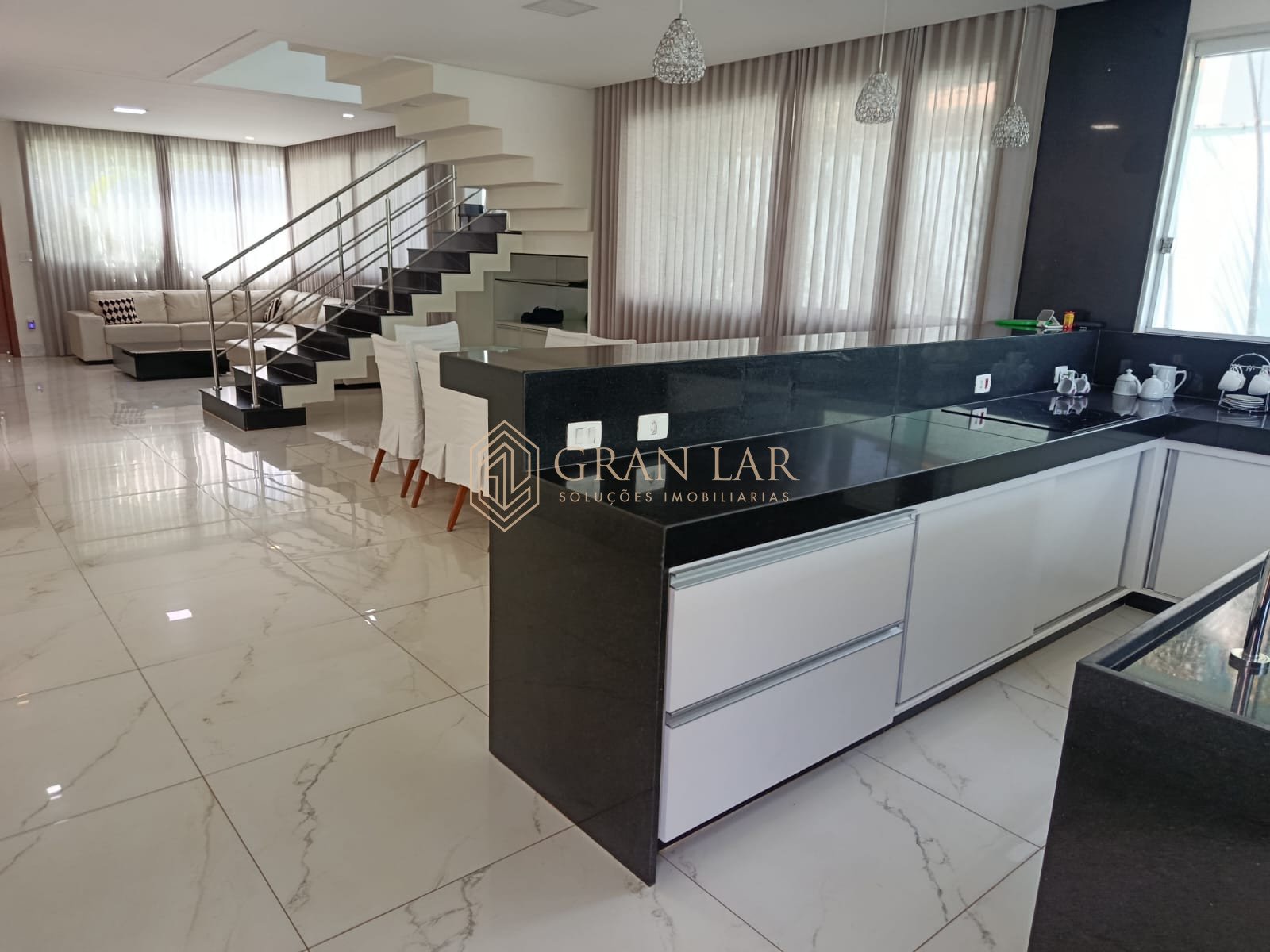 WhatsApp-Image-2026-04-09-at-16.20.06-1