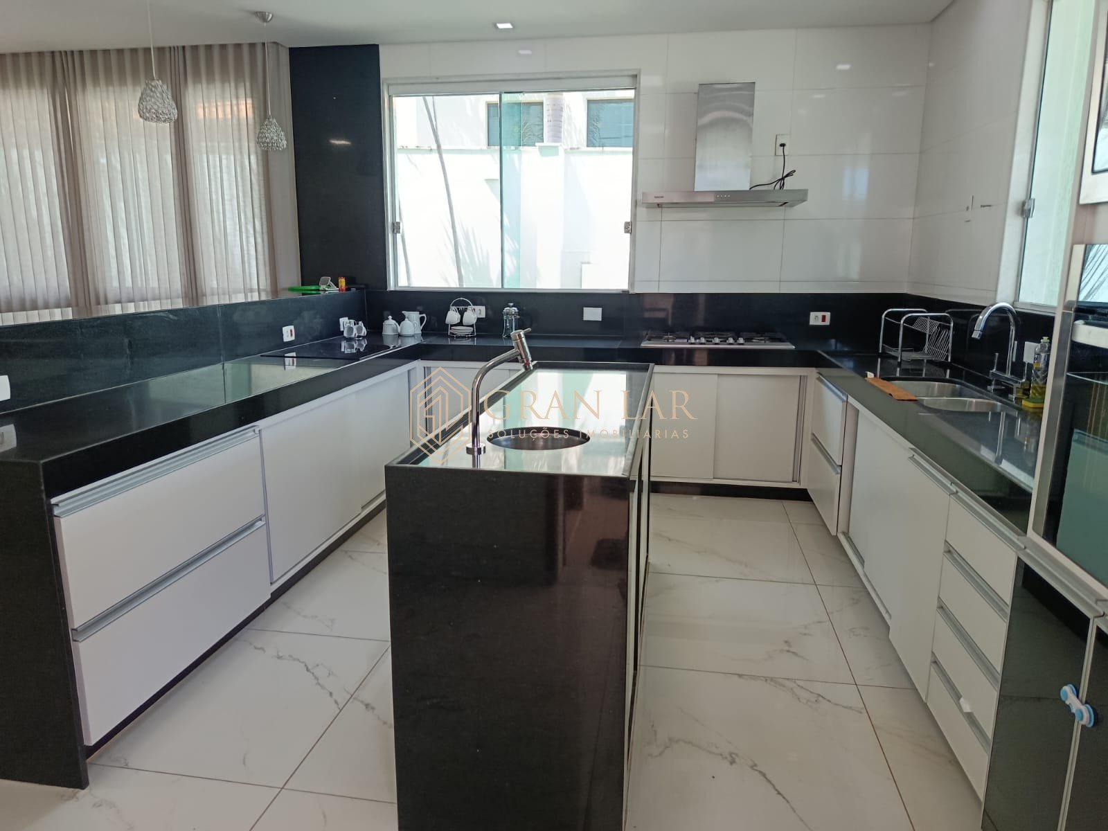 WhatsApp-Image-2026-04-09-at-16.20.06