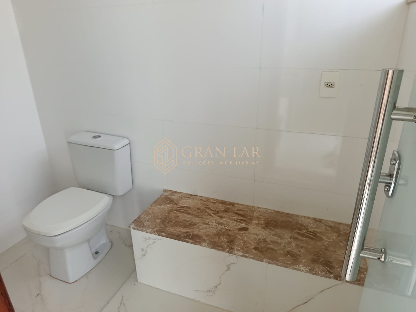 WhatsApp-Image-2026-04-09-at-16.20.39-3