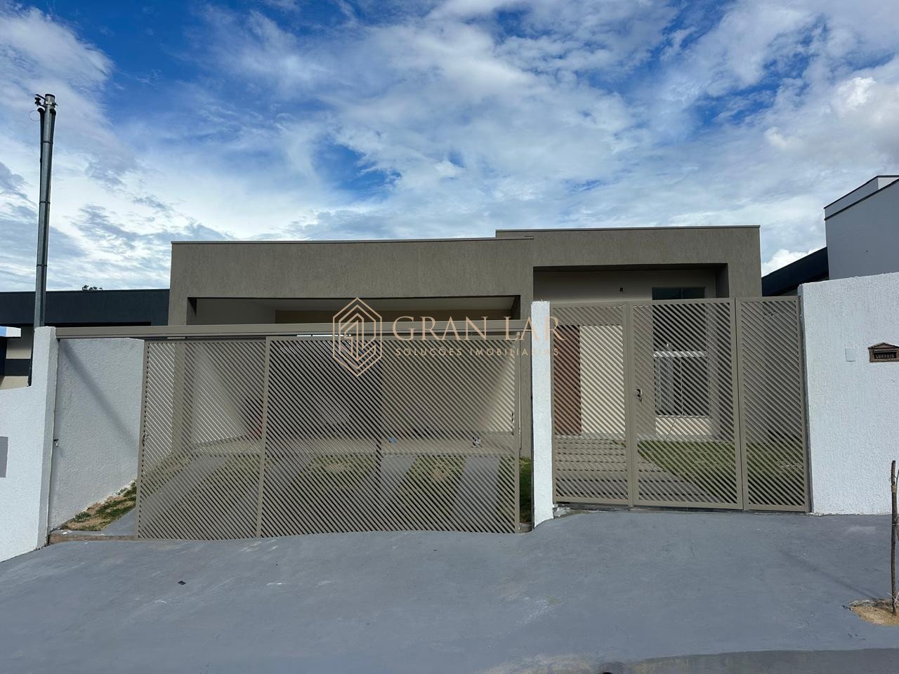 WhatsApp-Image-2026-04-11-at-09.39.58