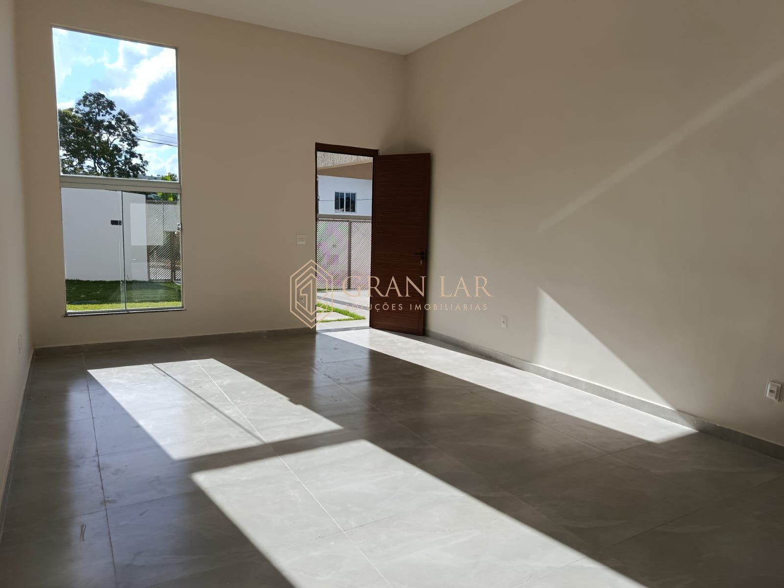 WhatsApp-Image-2026-04-14-at-10.10.38